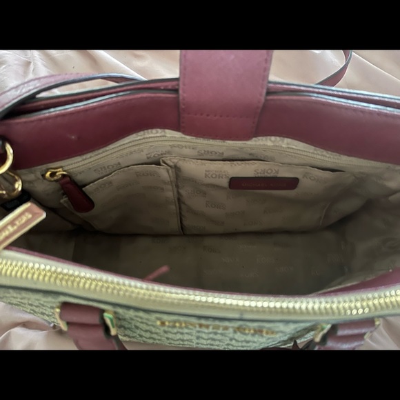 Michael Kors Lg Satchel - Picture 5 of 5